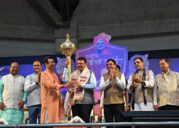 ऑलिम्पिक कुस्ती स्पर्धेत महाराष्ट्राला पदक मिळविण्यासाठी कुस्तीपटूंना प्रशिक्षणासह सुविधा, मुख्यमंत्री देवेंद्र फडणवीस यांचे आश्वासन